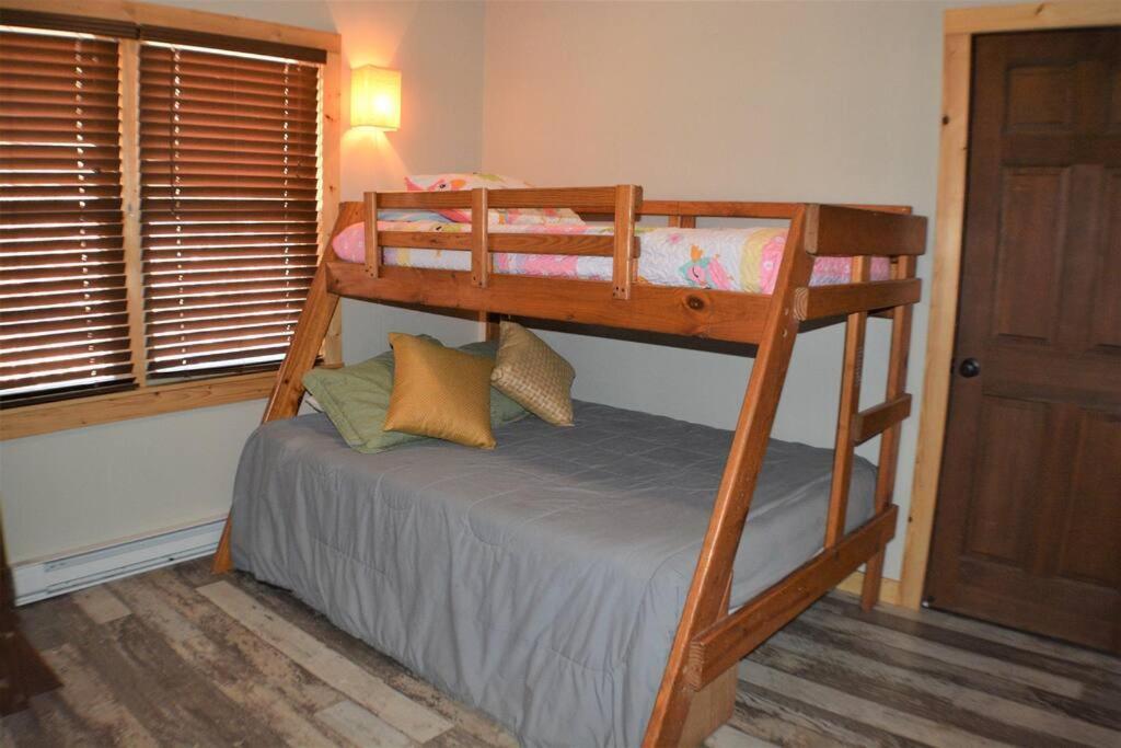 Cozy Cabin With Boosted Wi-Fi Beech Mountain Dış mekan fotoğraf